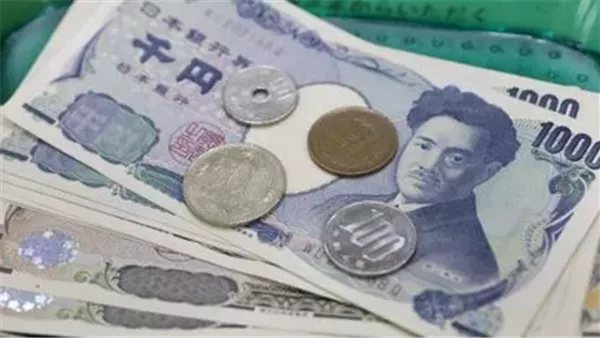 سعر الـ100 ين الياباني مقابل الجنيه في البنك المركزي اليوم الخميس