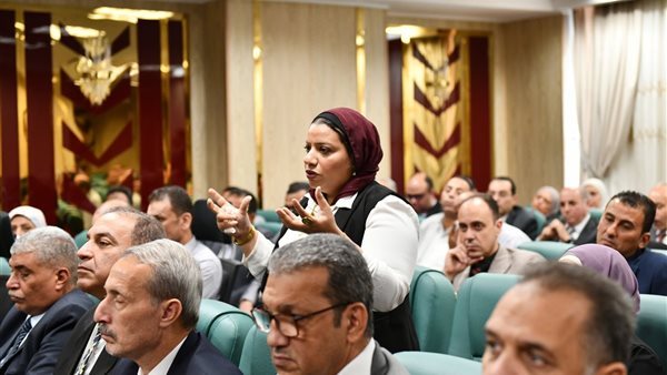 صلاح جمبلاط: تنفيذ برنامج مؤسسي لبناء الوعي لدى العاملين بوزارة الإنتاج الحربي
