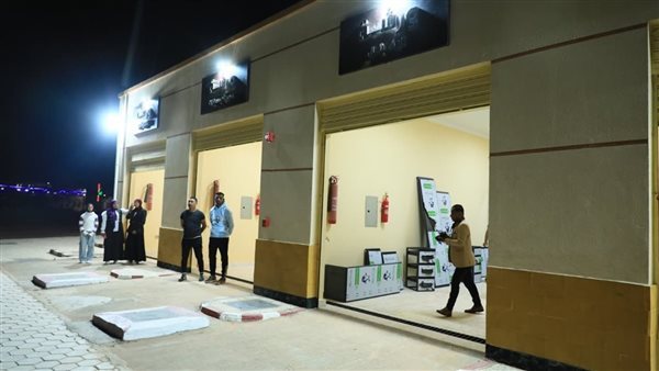 من الخياطة لميكانيكا السيارات، تعرف على المهن والخدمات المتاحة بمجمع حرف الوادي الجديد