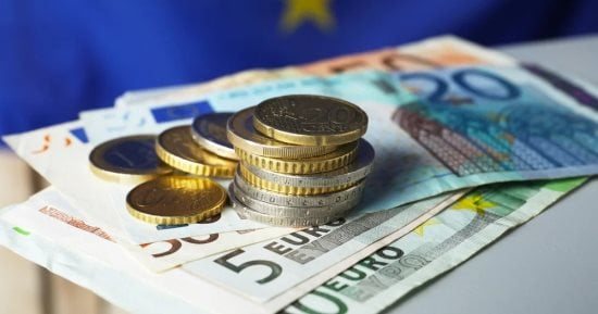 سعر اليورو اليوم الجمعة 16 أكتوبر 2026 أمام الجنيه بالبنوك المصرية