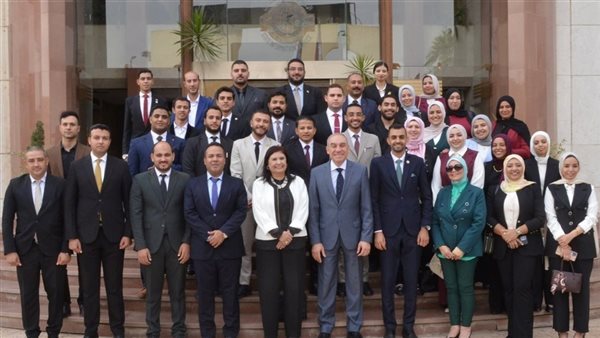 رئيس الهيئة العامة للاستعلامات: الشباب شريك أساسي في جهود بناء الوعي