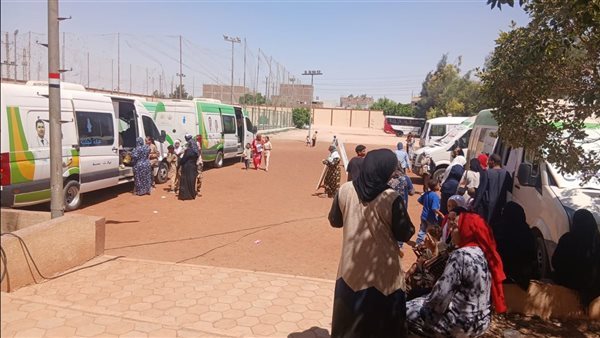 صحة أسيوط: تقديم 20 ألف خدمة مجانية لـ 8243 مواطنًا ضمن «حياة كريمة» في سبتمبر