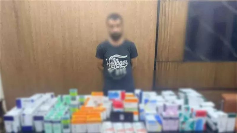 كواليس سقوط مروج للمخدرات عبر مواقع التواصل وبحوزته أقراص وأمبولات في قبضة شرطة قليوب