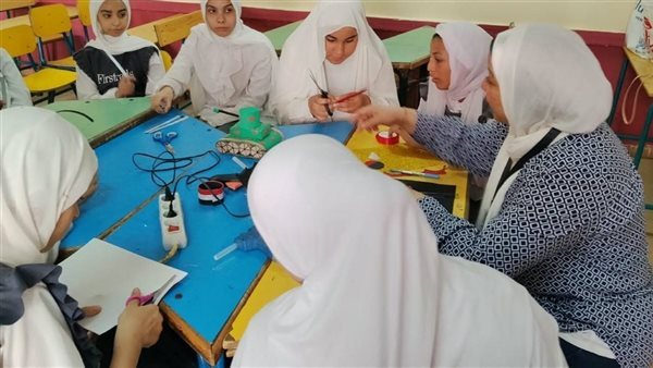 متحف كوم أوشيم بالفيوم ينظم ورشة فنية للطلاب ذوي الاحتياجات الخاصة