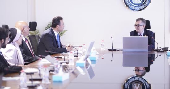 وزير التخطيط يعقد اجتماعا بشأن الاستعدادات لتعداد السكان والمنشآت 2028