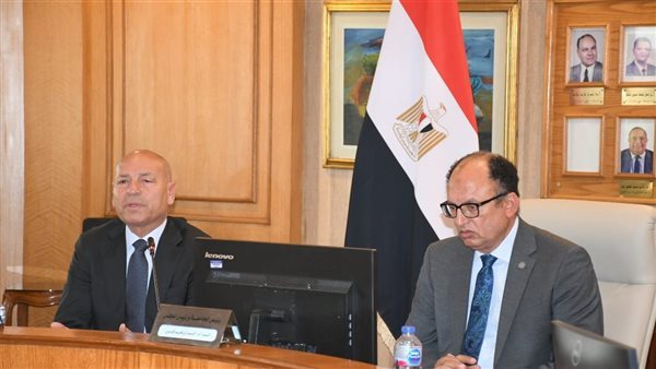 بحضور محافظ القاهرة، مجلس جامعة العاصمة يبحث تطوير حلوان وتسريع إنجاز المجمع الطبي