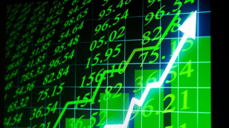 مستثمرو التقنية والألعاب يحققون عوائد تضاعف أداء Nasdaq-100 خلال عشر سنوات