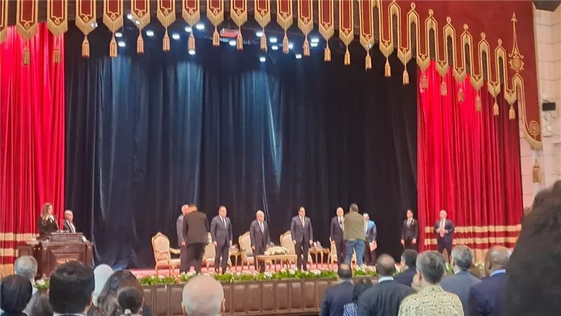 أمين عام الأمم المتحدة يلقي كلمة تاريخية داخل قاعة الاحتفالات الكبرى بجامعة القاهرة