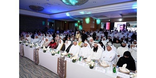 البغلي: غرس قيم البر والوفاء في النشء استثمار في مستقبل الكويت