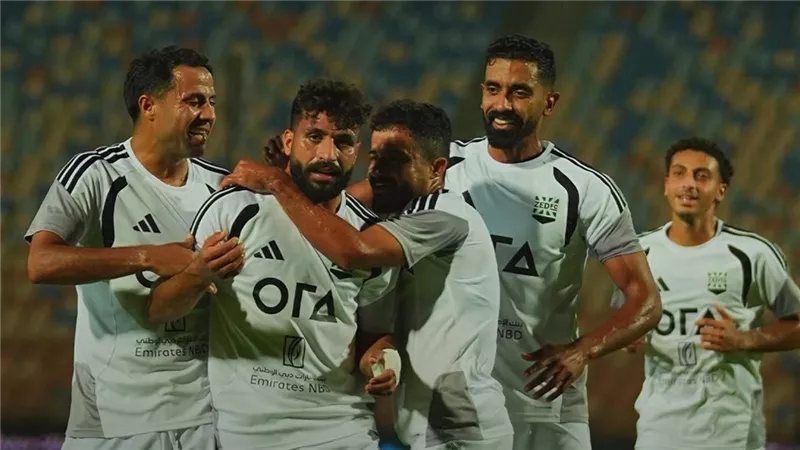كأس الكونفدرالية، زد يفشل في فك شفرة دفاع عزام يونايتد في الشوط الأول