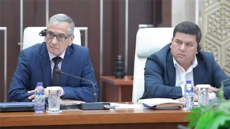 نقيب البيطريين من أوزبكستان: تعاون مصري أوزبكي لتطوير إنتاج الألبان وتحسين السلالات