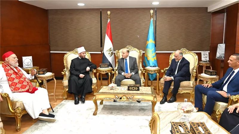 محافظ الغربية يستقبل وزير الأوقاف ومفتي الجمهورية الأسبق للمشاركة في مولد السيد البدوي