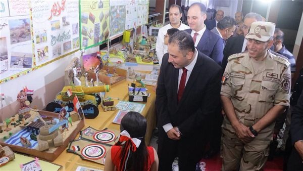 في احتفالية بدمياط الجديدة، المحافظ يشهد ذكرى انتصارات أكتوبر ويكرم المتميزين في يوم المعلم