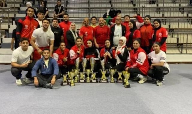 173 ميدالية حصيلة رفع الأثقال بالبطولات العربية والأفريقية بالجزائر