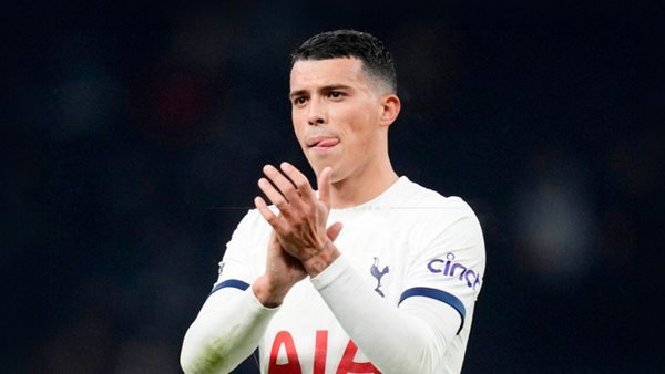 وسط اهتمام ريال مدريد وبرشلونة.. توتنهام يحدد سعر بيع "بورو"