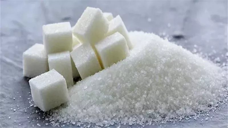 سعر كيلو السكر اليوم الإثنين في الأسواق