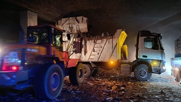 لتحسين المظهر الحضاري، رفع 1500 طن رتش أسفل دائري الهرم