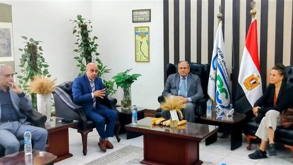 حصاد أسبوع من أنشطة البحوث الزراعية، تحليل 9 آلاف عينة وطفرة بالصادرات