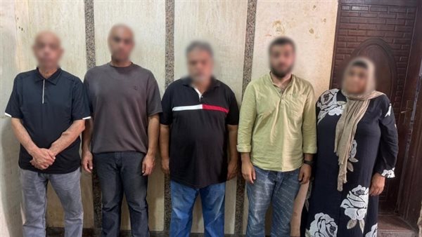 سقوط سيدة من شرفة مسكنها ببورسعيد.. وتحرك أمني ينتهي بضبط المتهمين بابتزازها