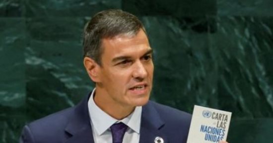 قبل انتخابات 29 نوفمبر.. سانشيز يعد الإسبان بزيادة الأجور