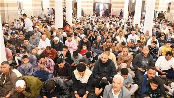 بعد توجيهات السيسي، الأوقاف تخصص موضوع خطبة الجمعة اليوم بعنوان "ولقد كرمنا بني آدم"