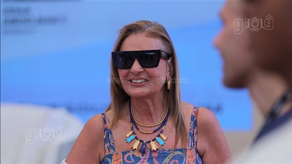 يسرا: الذكاء الاصطناعي يسيطر على العالم، واللغة العربية يجب أن تفرض حضورها (فيديو)