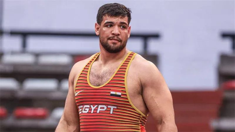 منيع: تعرضت لظلم كبير وهدفي رفع علم مصر في بطولات المصارعة الدولية