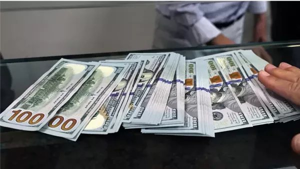سعر الدولار أمام الجنيه ببداية تعاملات اليوم الثلاثاء 13 أكتوير 2026