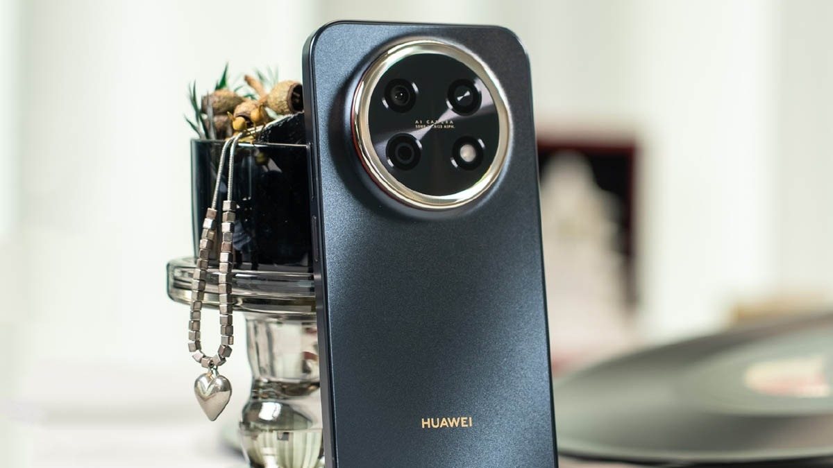 Huawei Enjoy 100 Pro Max ينطلق ببطارية ضخمة وتقنيات فضائية