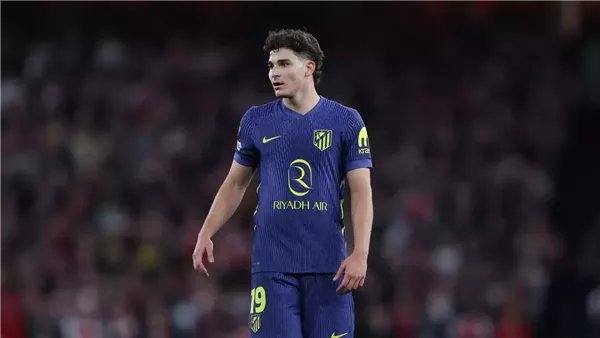 جوليان ألفاريز يتخذ قرارا حاسما وينفذ مطلب أتلتيكو مدريد