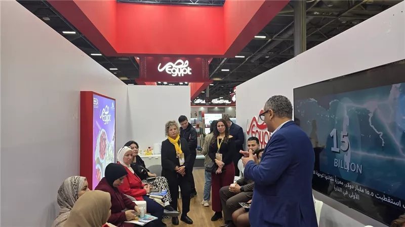 تصديري الصناعات الغذائية يستقبل وفدا من سيدات الأعمال بمعرض «سيال باريس»