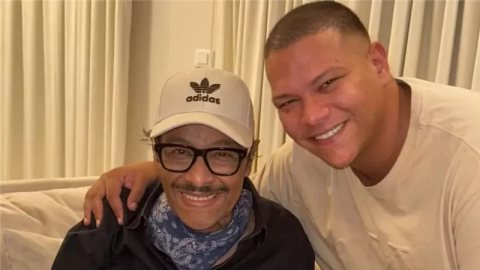 أحمد عبد الحميد يحيي ذكرى ميلاد والده الراحل بكلمات مؤثرة