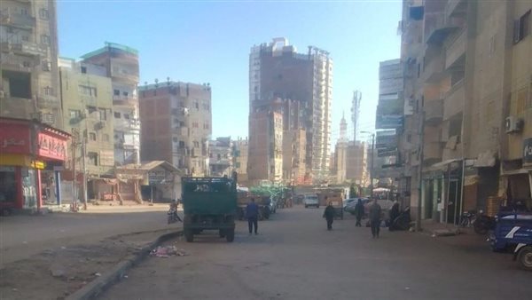 حملات مكبرة لرفع إشغالات السوق الأسبوعي العشوائي في فاقوس