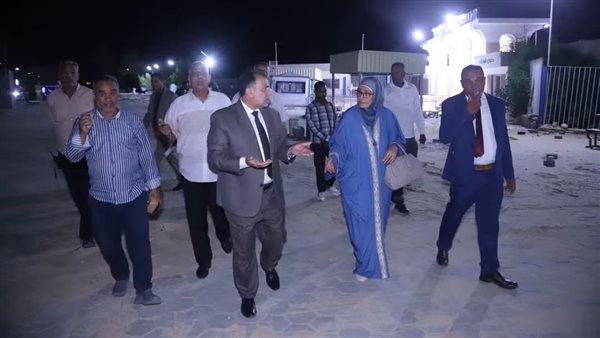 رئيس جامعة قنا يتفقد المشروعات التطويرية بالجامعة والمستشفى