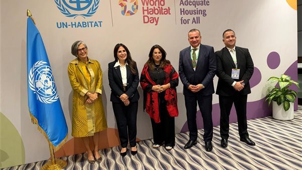 وزيرة الإسكان تلتقي المدير الإقليمي لبرنامج الأمم المتحدة للمستوطنات البشرية لبحث تعزيز التعاون