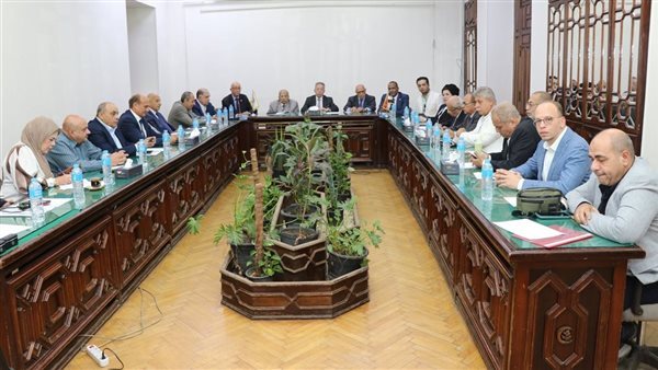 نقيب الأطباء: لا قبول لطلاب جدد بكليات الطب الخاصة غير الملتزمة بإنشاء مستشفياتها التعليمية