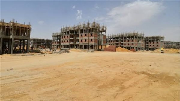 بسعر 85 ألف جنيه للمتر، طرح أراضي بأنشطة تجاري وطبي بالقاهرة الجديدة