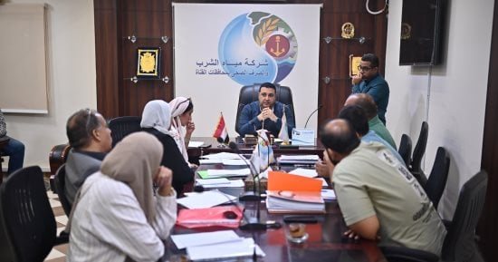 رئيس مياه القناة يتابع أداء قطاع السويس ويوجه برفع كفاءة التشغيل استعدادا للشتاء