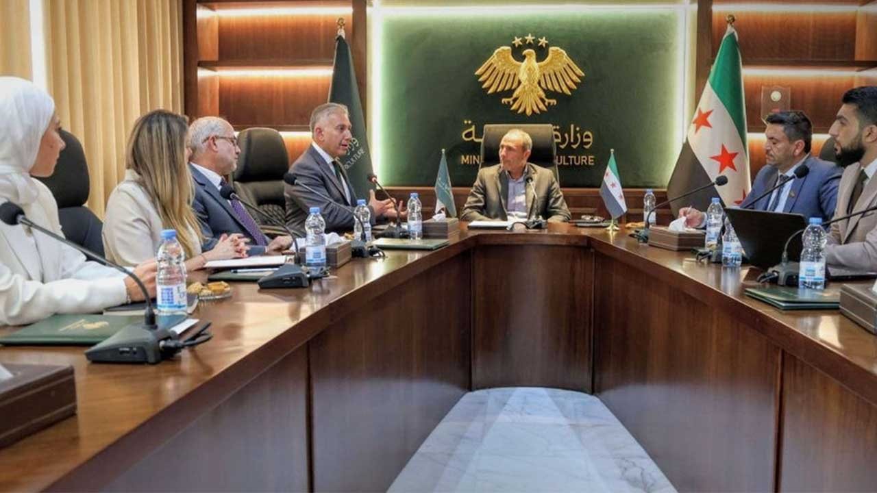 الاستثمار الزراعي بين الحقل والصناعات الغذائية