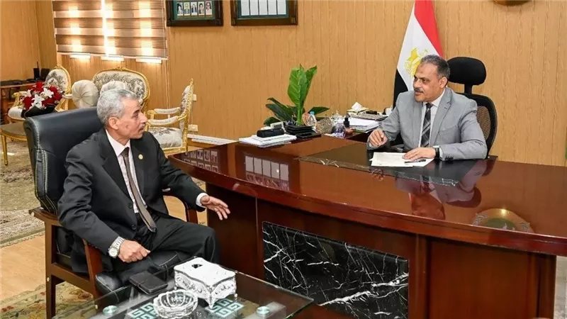 محافظ الشرقية يستقبل مدير عام الجهاز المركزي للتعبئة العامة والإحصاء