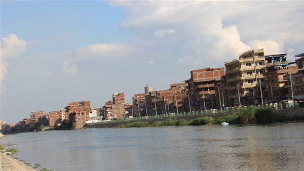 بارد ليلا وأمطار رعدية وأمواج تصل لـ3 أمتار، حالة الطقس اليوم الجمعة