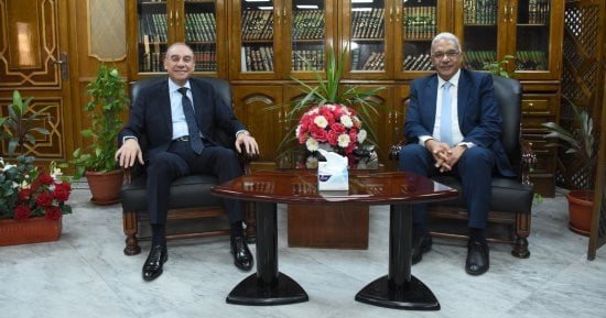 رئيس هيئة الاستعلامات من جامعة الأزهر: بناء الوعى ومواجهة التضليل مسؤولية مشتركة