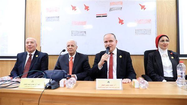 جامعة القاهرة الأهلية تحتفي بذكرى نصر أكتوبر بندوة تثقيفية حول بطولات الجيش المصري