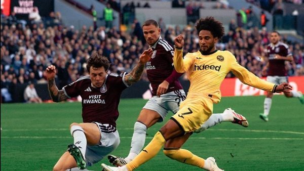 أستون فيلا يتعادل مع برينتفورد 2/2 في الدوري الإنجليزي