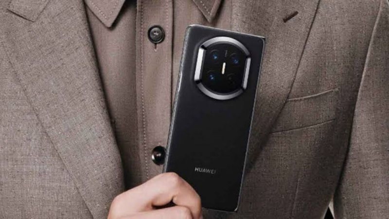 هاتف Huawei Mate X8 القابل للطي يستعد للإطلاق في نوفمبر القادم