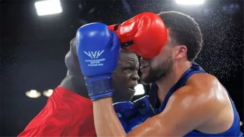 استبعاد حفيد ديكتاتور أوغندا من نهائي بطولة أفريقيا بعد اعتدائه على ملاكم مصري