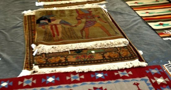 السجاد اليدوى بالوادى الجديد.. حرفة عمرها مئات السنين تتحول إلى صناعة واعدة لدعم الاقتصاد المحلي.. صور