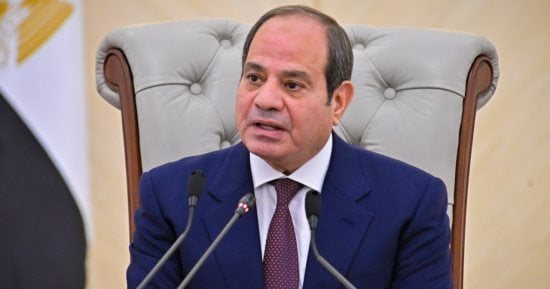 الرئيس السيسى: القوات المسلحة تقف على أهبة الاستعداد للدفاع عن مصر ومقدراتها وأمنها القومى