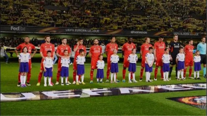 دوري أبطال أوروبا، ليفربول يتعادل 2-2 أمام فياريال بالشوط الأول