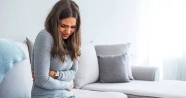 5 أطعمة ومشروبات قد تساعد فى تنظيم الدورة الشهرية